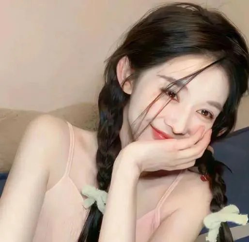 女摄青鬼游埠